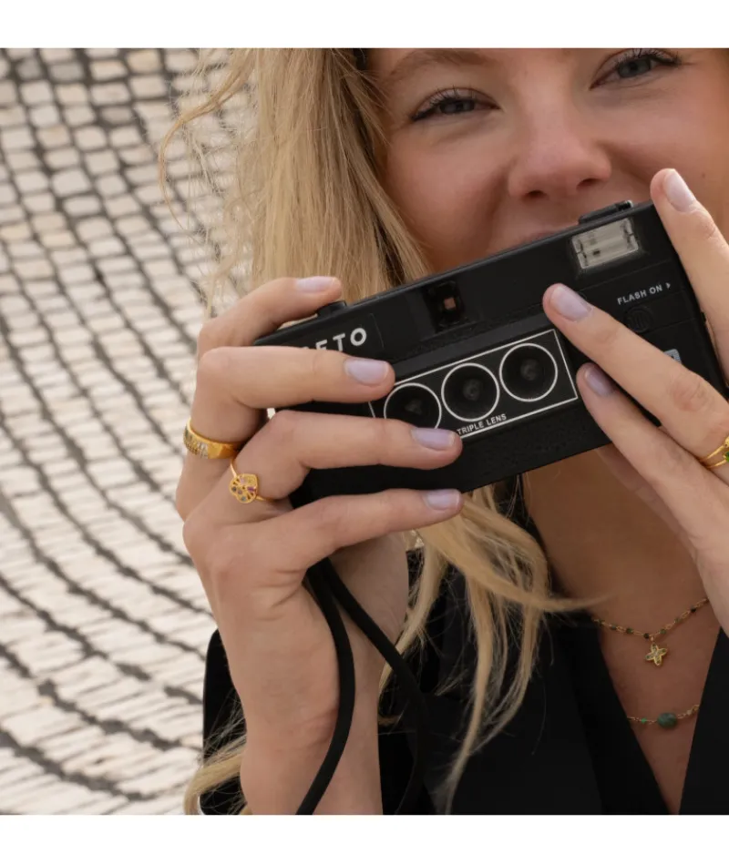 bague_aphrodite_blanc_1.webp Bague Aphrodite Blanc^Une A Une Discount